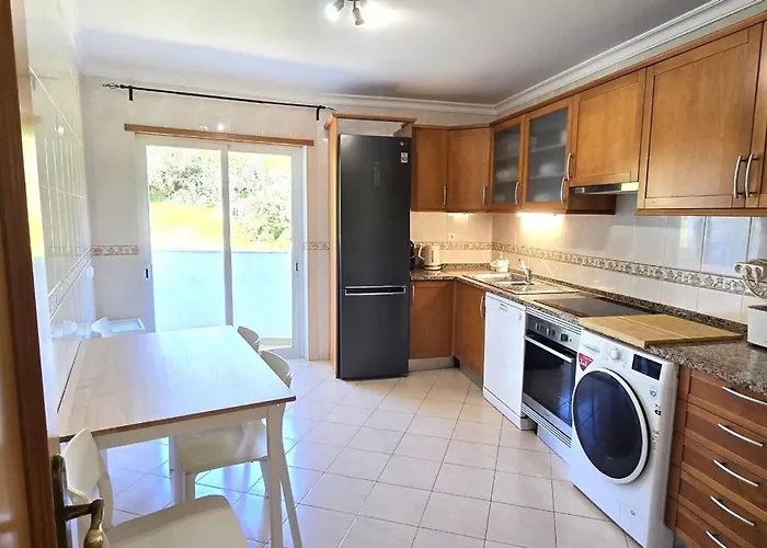 Holidays - 阿尔布费拉